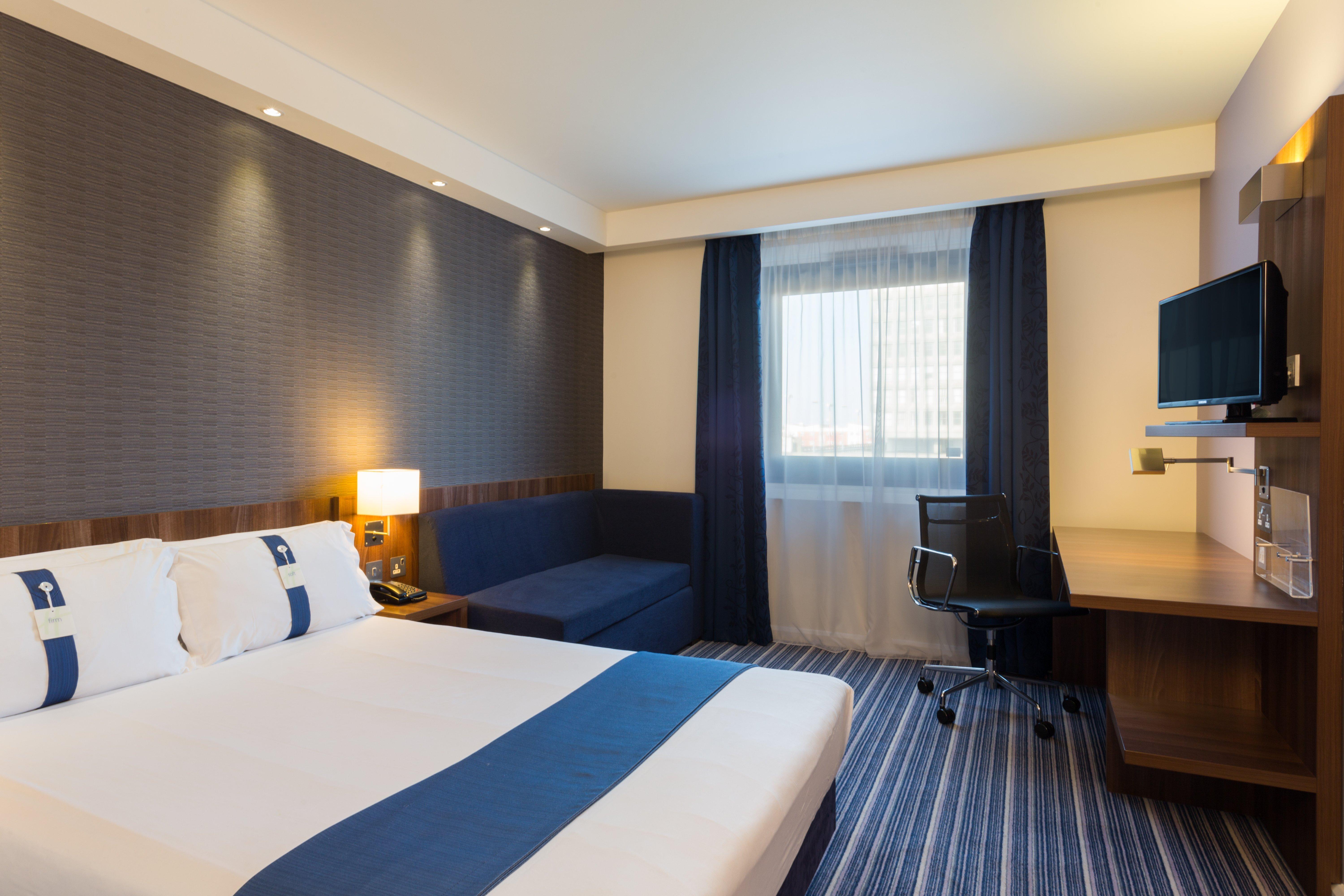 Holiday Inn Express Harlow By Ihg Exteriér fotografie