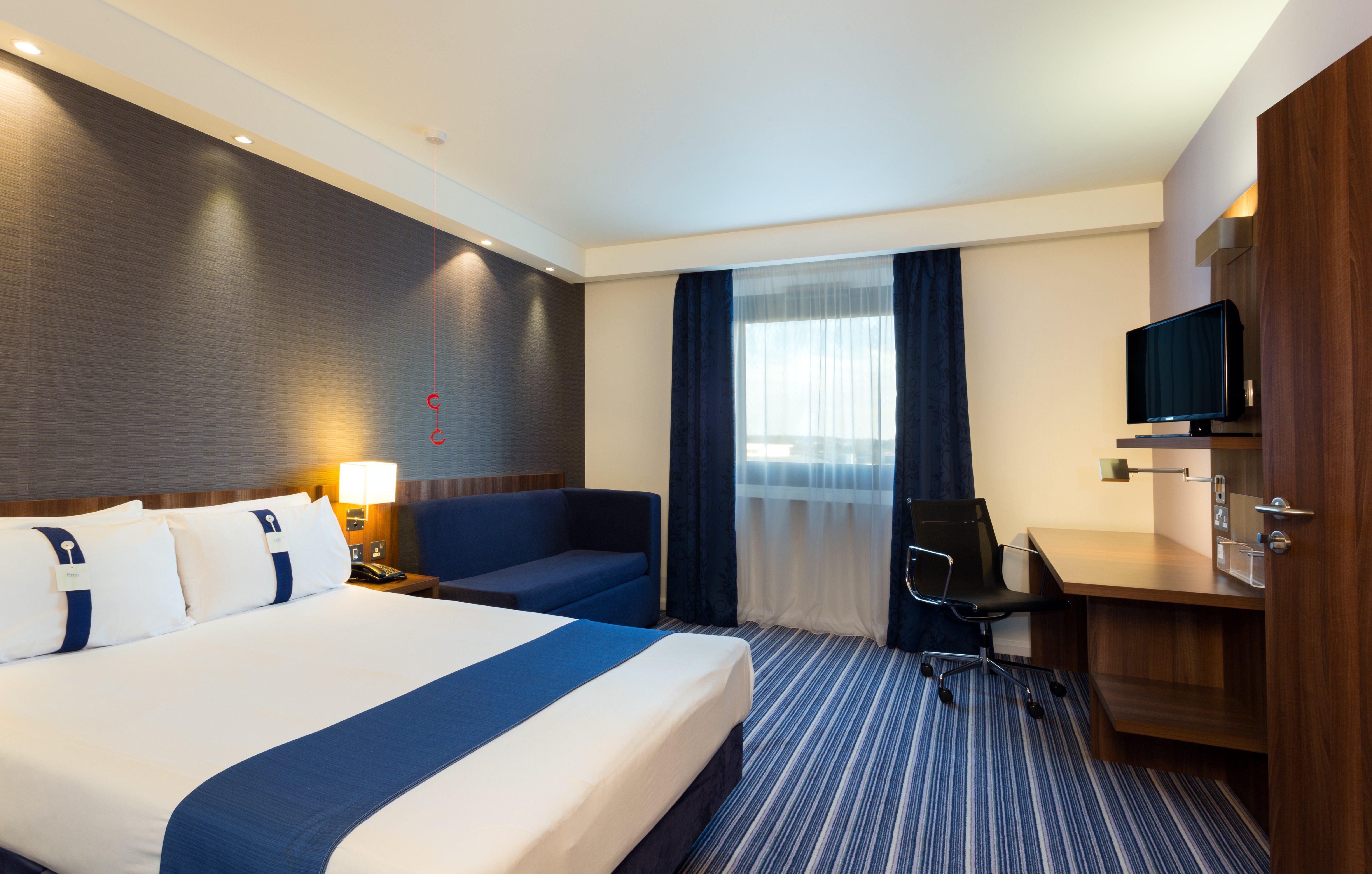 Holiday Inn Express Harlow By Ihg Exteriér fotografie