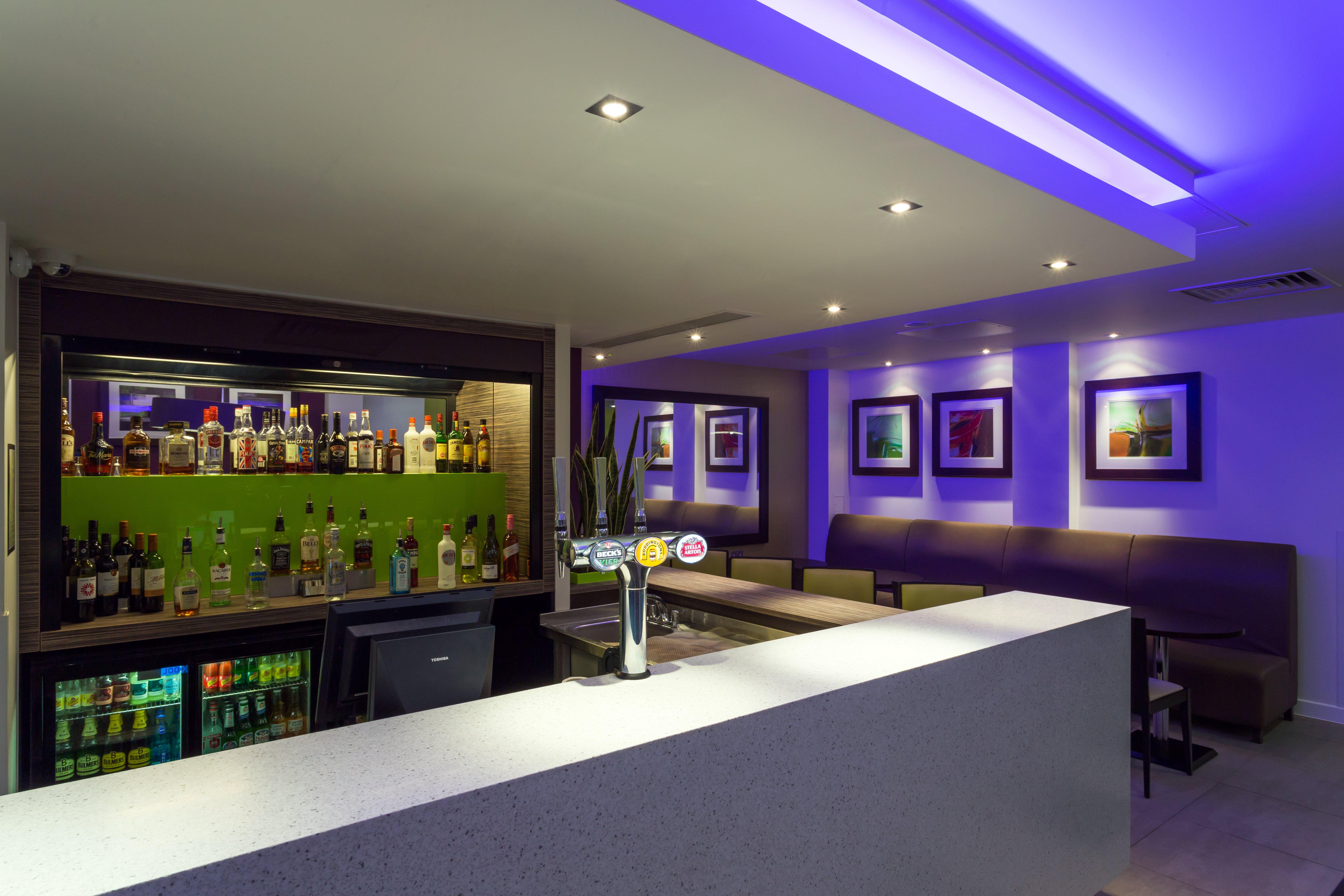 Holiday Inn Express Harlow By Ihg Exteriér fotografie