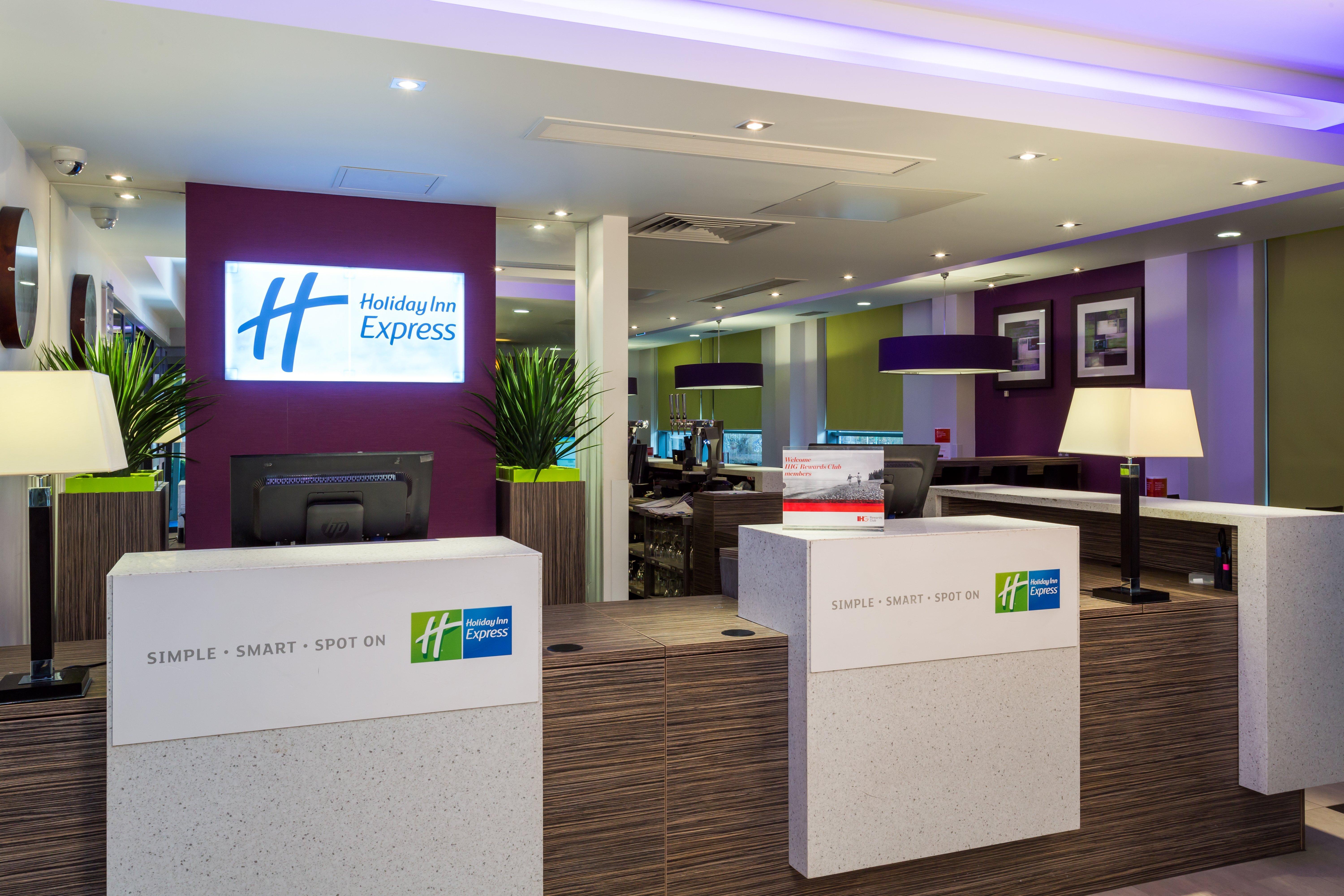 Holiday Inn Express Harlow By Ihg Exteriér fotografie