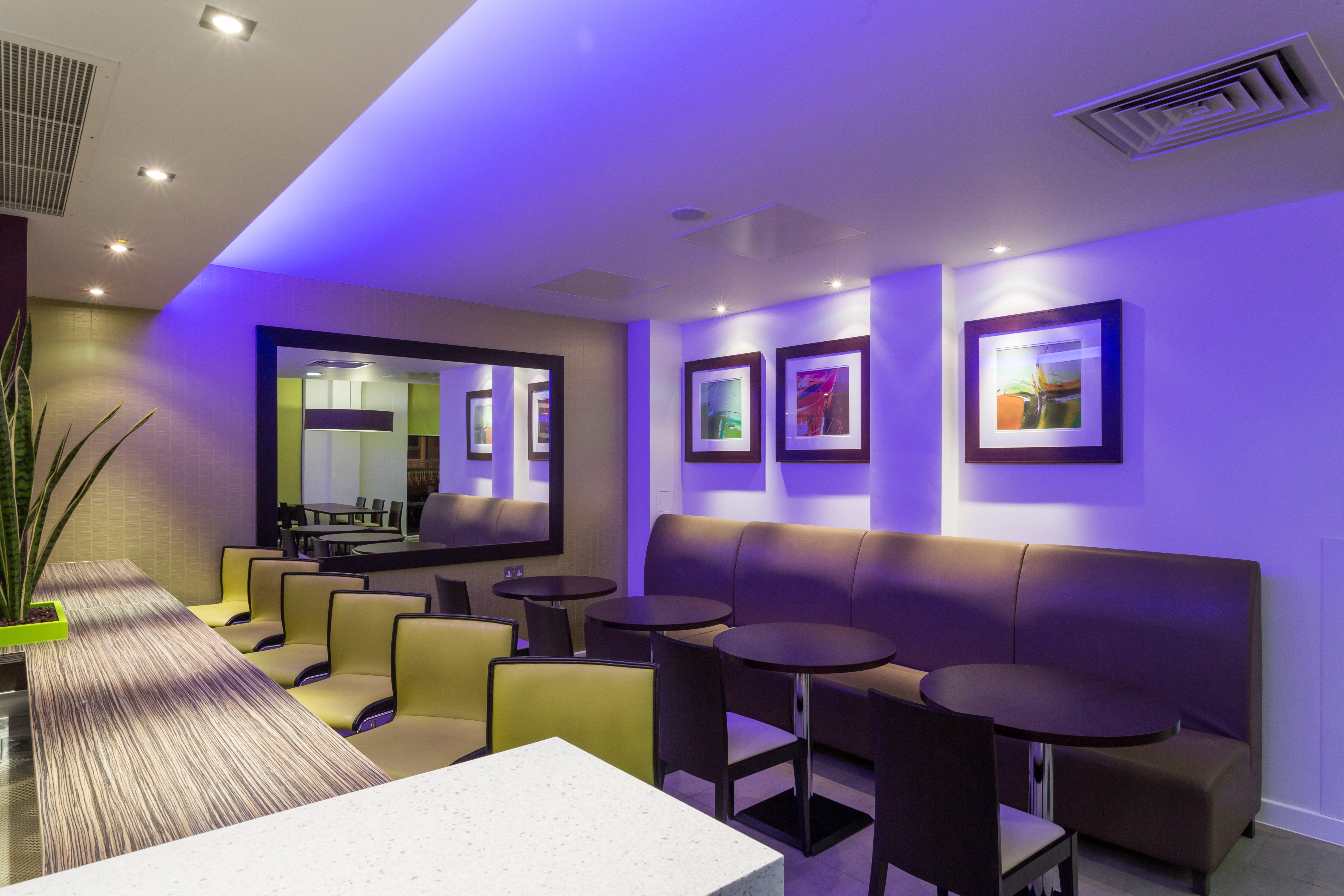 Holiday Inn Express Harlow By Ihg Exteriér fotografie