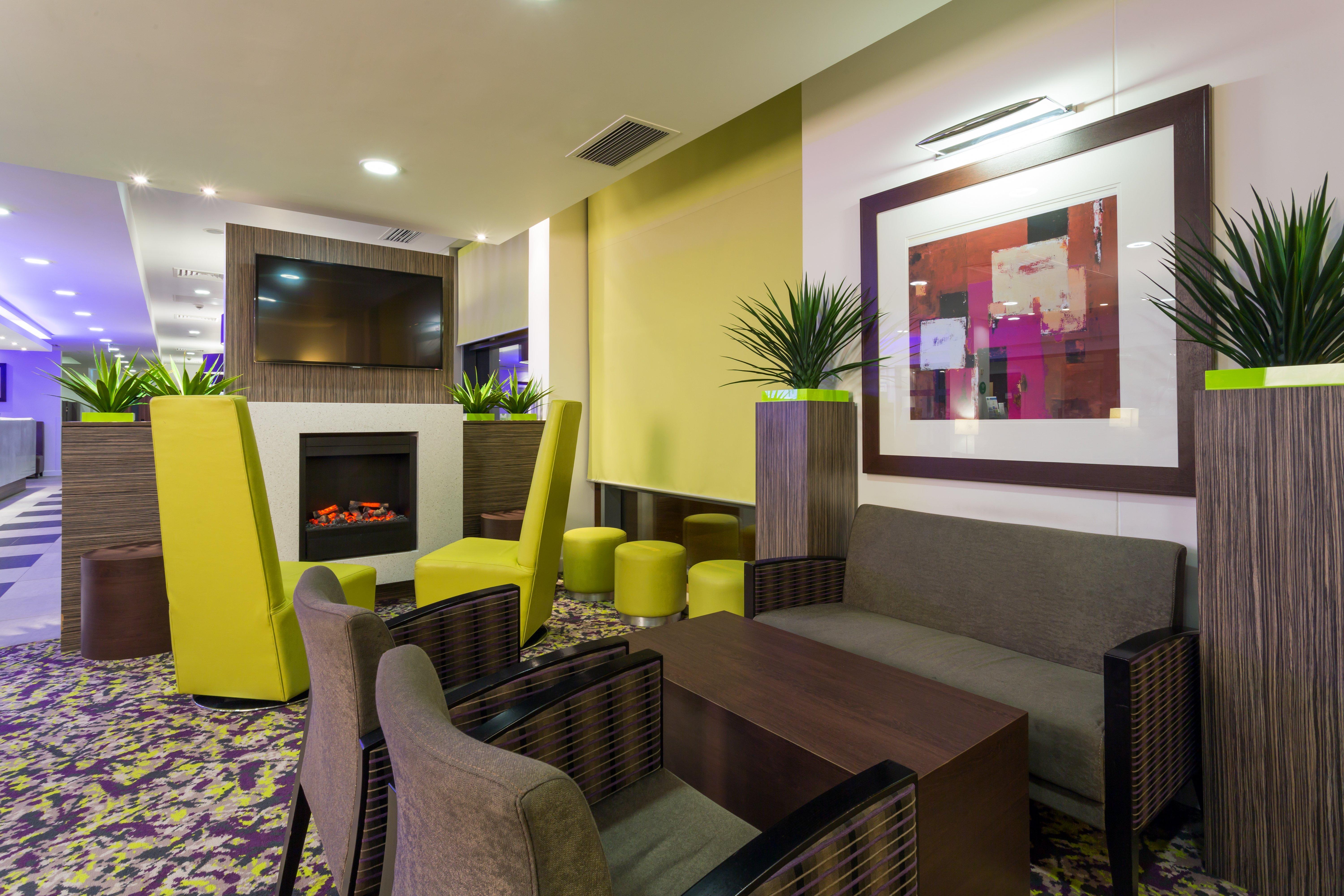 Holiday Inn Express Harlow By Ihg Exteriér fotografie