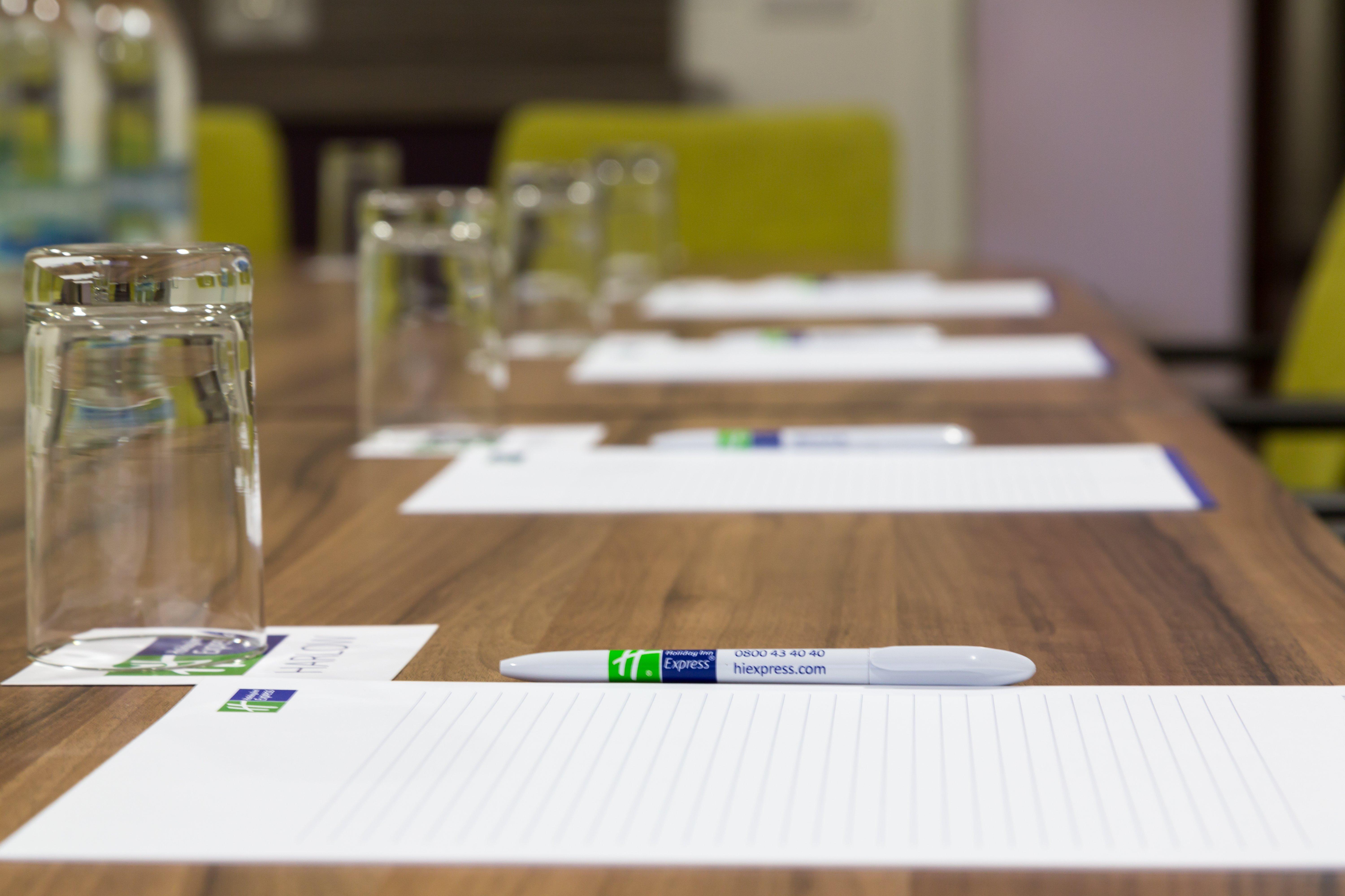 Holiday Inn Express Harlow By Ihg Exteriér fotografie