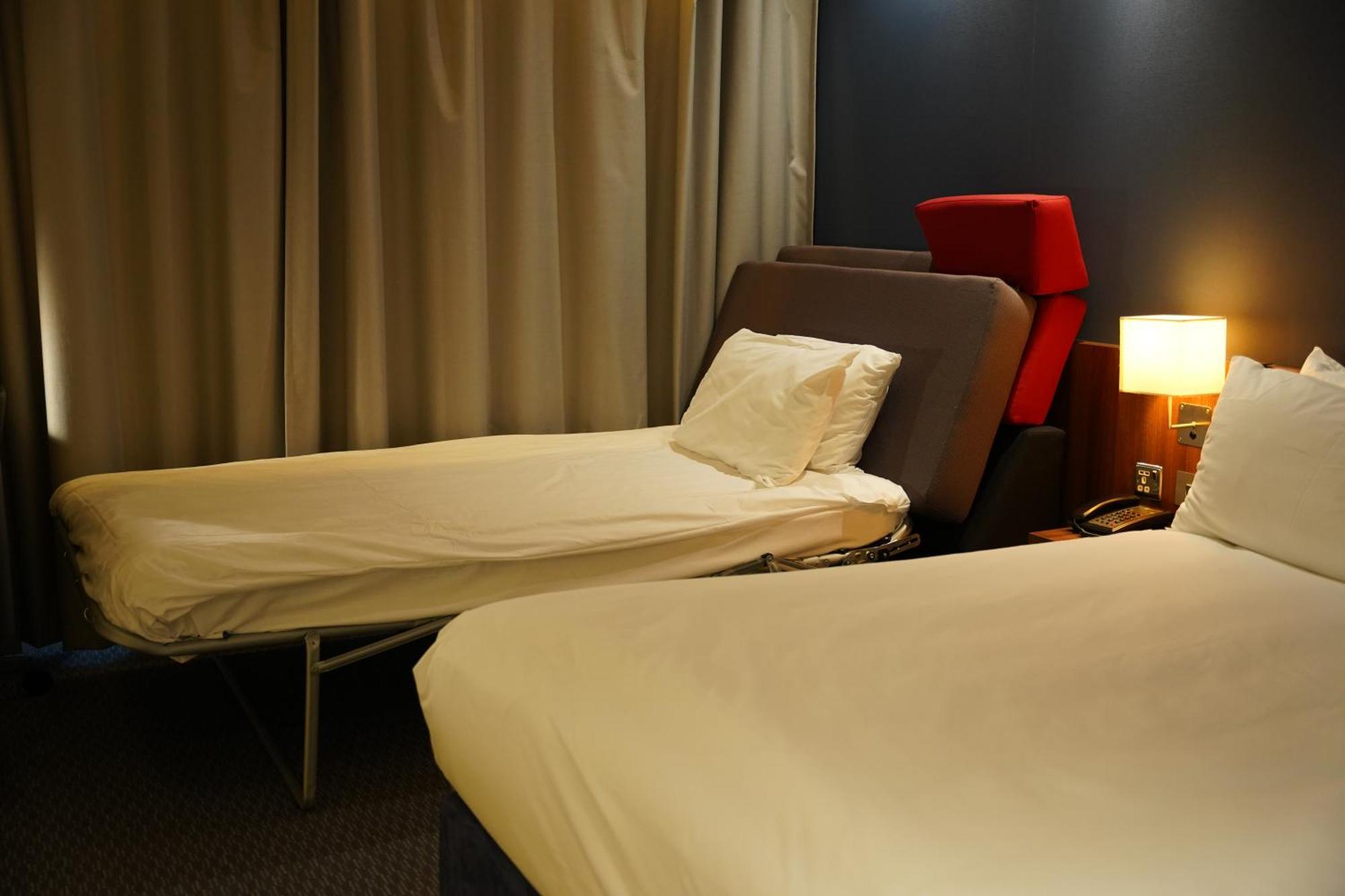 Holiday Inn Express Harlow By Ihg Exteriér fotografie