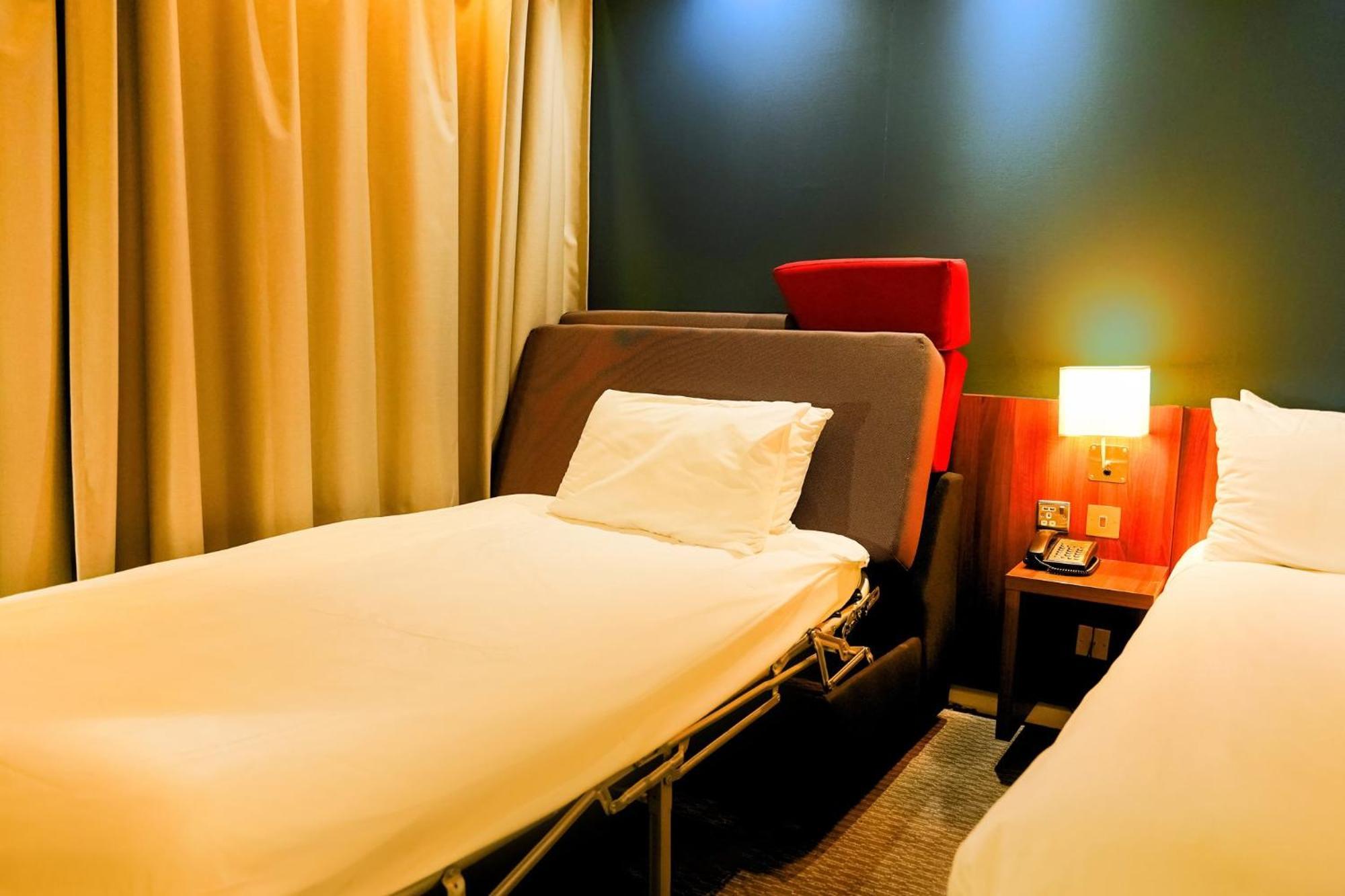 Holiday Inn Express Harlow By Ihg Exteriér fotografie