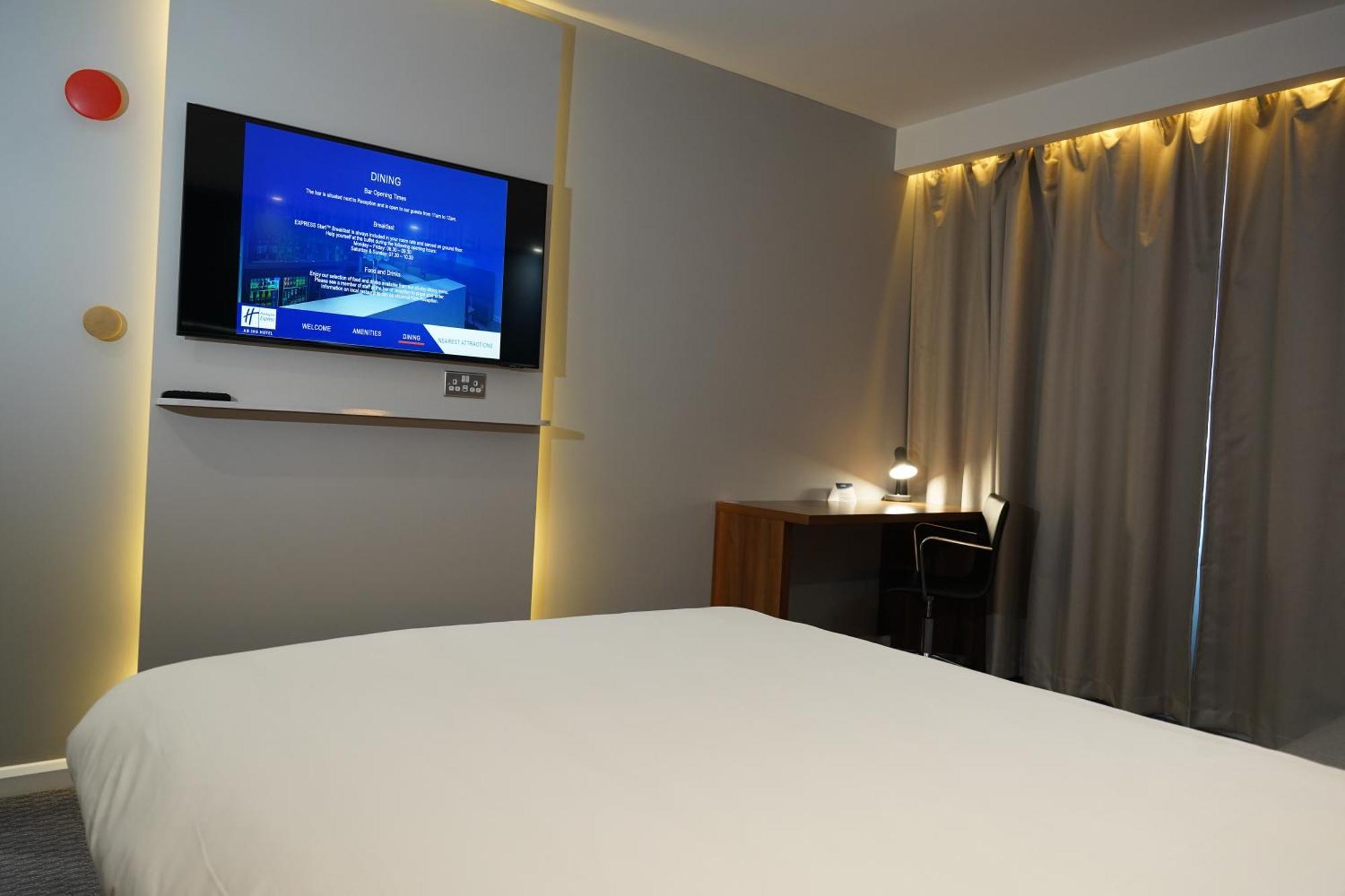 Holiday Inn Express Harlow By Ihg Exteriér fotografie